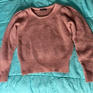 Long sleeve knit crop top